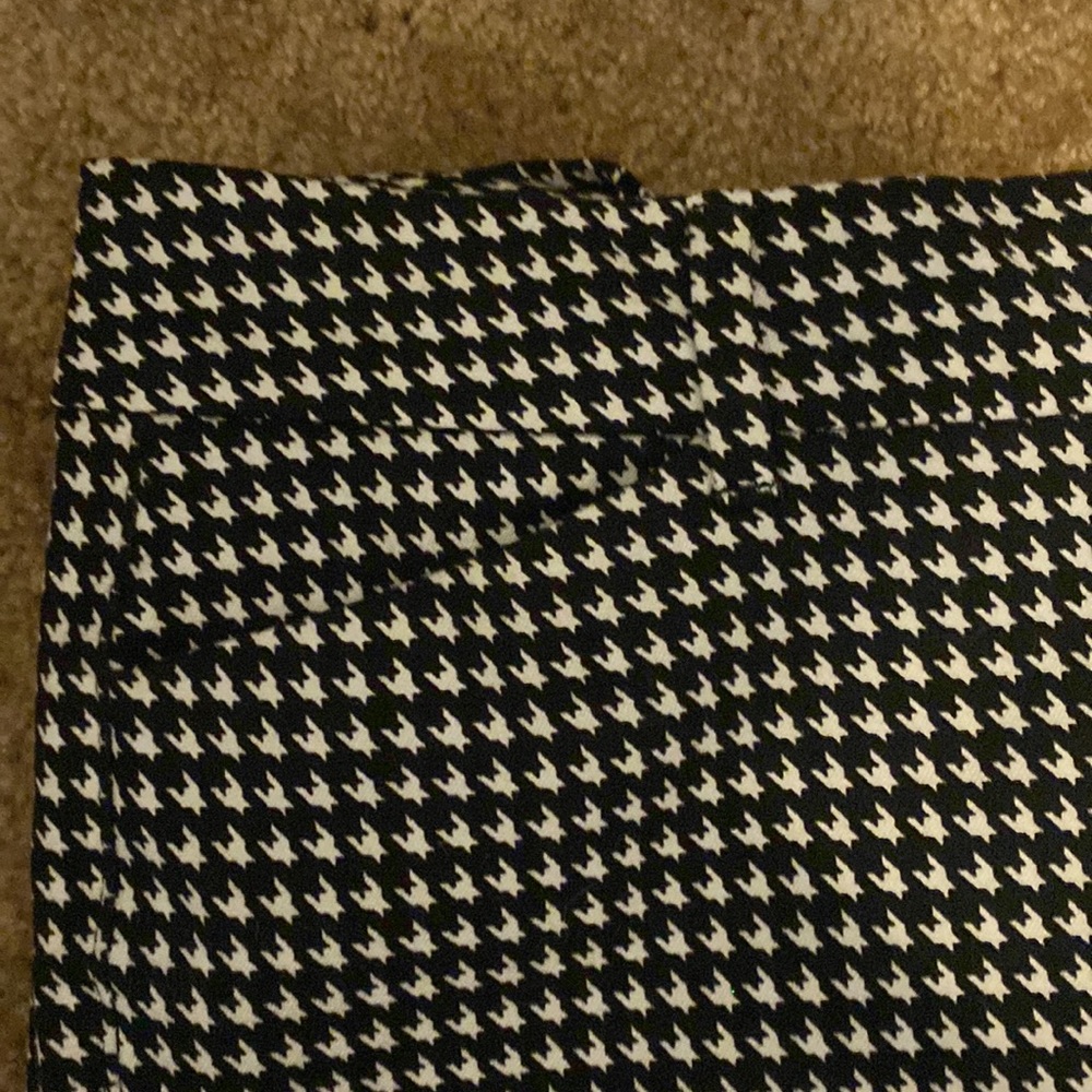 Old Navy Pixie Pants - image 3